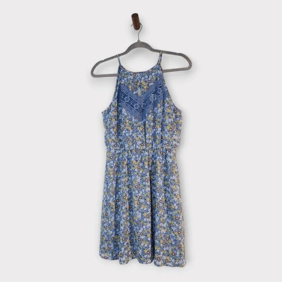 Francesca's Miami Blue Floral Mini Dress NWT Size Medium Wedding Guest Dress - Picture 1 of 11